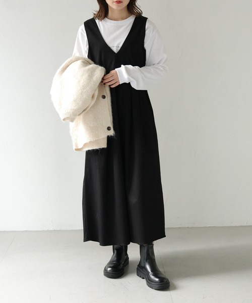 HER CLOSET（ハークローゼット）の「 【HER CLOSET】WEB限定チノ深Vフレアワンピース WEB LIMITED CHINO DEEP V-FLARE DRESS（ジャンパースカート・レディース・ブラック/ベージュ/アイボリー・S/M）」の17枚目の写真
