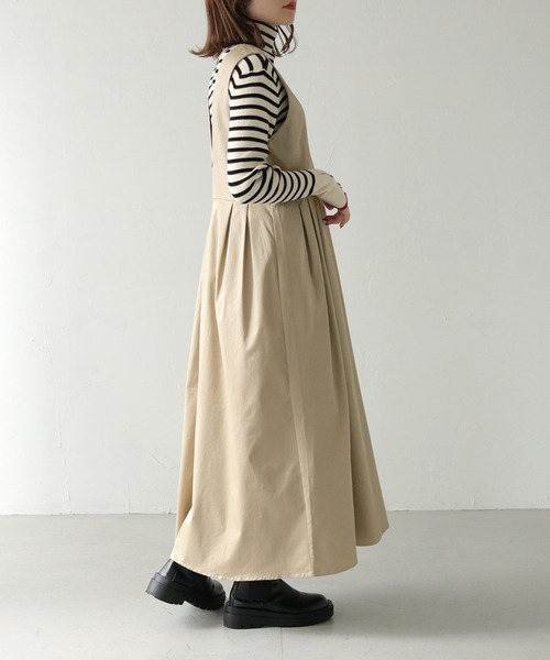 HER CLOSET（ハークローゼット）の「 【HER CLOSET】WEB限定チノ深Vフレアワンピース WEB LIMITED CHINO DEEP V-FLARE DRESS（ジャンパースカート・レディース・ブラック/ベージュ/アイボリー・S/M）」の22枚目の写真