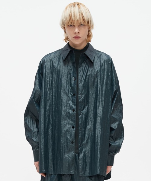 ADD SEOUL（エーディーディーソウル）の「【ADD SEOUL】COATING AVANTGARDE SHIRT / コーティング アヴァンギャルド オーバーサイズ シャツ（シャツ/ブラウス・メンズ・ブラック/グリーン・1/2）」の2枚目の写真