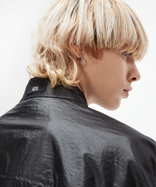 ADD SEOUL（エーディーディーソウル）の「【ADD SEOUL】COATING AVANTGARDE SHIRT / コーティング アヴァンギャルド オーバーサイズ シャツ（シャツ/ブラウス・メンズ・ブラック/グリーン・1/2）」の4枚目の写真