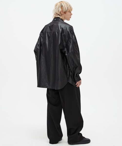 ADD SEOUL（エーディーディーソウル）の「【ADD SEOUL】COATING AVANTGARDE SHIRT / コーティング アヴァンギャルド オーバーサイズ シャツ（シャツ/ブラウス・メンズ・ブラック/グリーン・1/2）」の7枚目の写真