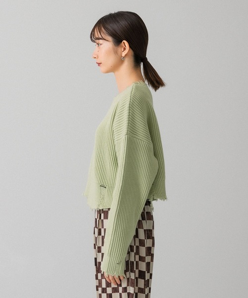 KBF（ケイビーエフ）の「クロップドダメージニット（ニット/セーター・レディース・ベージュ系その他/グリーン/ブラック・ONE）」の20枚目の写真