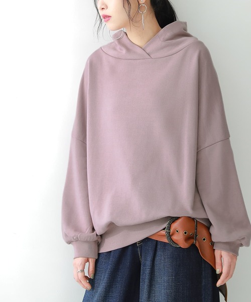 osharewalker(オシャレウォーカー)の「【廃盤】『パーカー風スタンド襟裏毛トップス』(スウェット・レディース・ラベンダー/ブラック/アイボリー・FREE)」の4枚目の写真