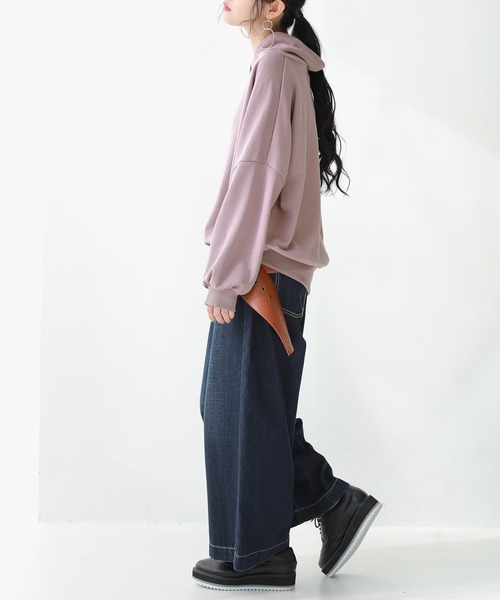 osharewalker(オシャレウォーカー)の「【廃盤】『パーカー風スタンド襟裏毛トップス』(スウェット・レディース・ラベンダー/ブラック/アイボリー・FREE)」の7枚目の写真