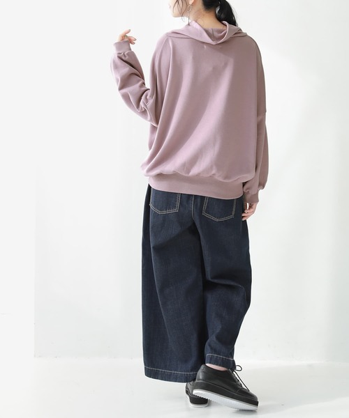 osharewalker(オシャレウォーカー)の「【廃盤】『パーカー風スタンド襟裏毛トップス』(スウェット・レディース・ラベンダー/ブラック/アイボリー・FREE)」の8枚目の写真