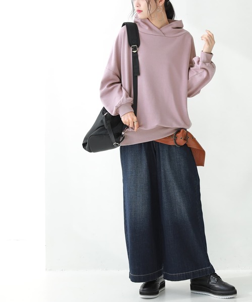 osharewalker(オシャレウォーカー)の「【廃盤】『パーカー風スタンド襟裏毛トップス』(スウェット・レディース・ラベンダー/ブラック/アイボリー・FREE)」の9枚目の写真