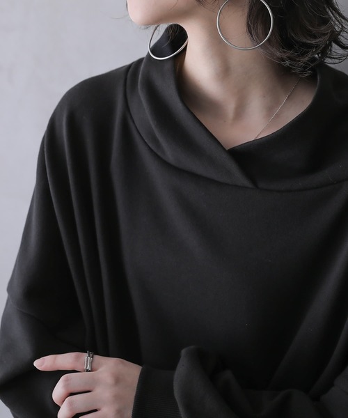 osharewalker(オシャレウォーカー)の「【廃盤】『パーカー風スタンド襟裏毛トップス』(スウェット・レディース・ラベンダー/ブラック/アイボリー・FREE)」の15枚目の写真