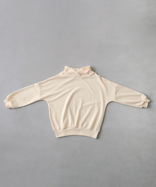 osharewalker(オシャレウォーカー)の「【廃盤】『パーカー風スタンド襟裏毛トップス』(スウェット・レディース・ラベンダー/ブラック/アイボリー・FREE)」の17枚目の写真