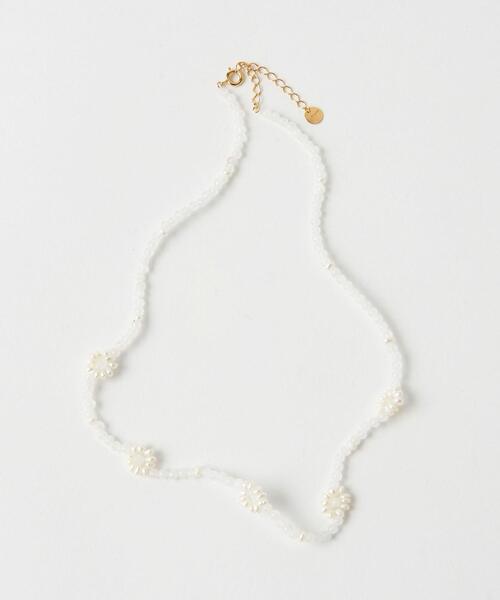 by Preek（バイプリーク）の「＜by Preek（バイプリーク）＞淡水パール フラワービーズネックレス（ネックレス・レディース・コバルトブルー/ピンク/オフホワイト/ブラック・FREE）」の8枚目の写真