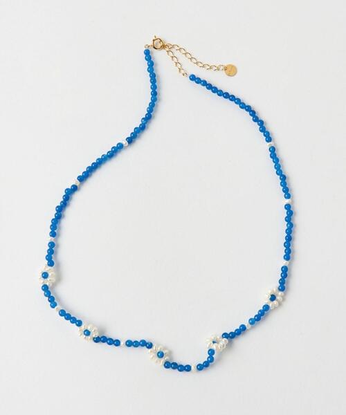 by Preek（バイプリーク）の「＜by Preek（バイプリーク）＞淡水パール フラワービーズネックレス（ネックレス・レディース・コバルトブルー/ピンク/オフホワイト/ブラック・FREE）」の12枚目の写真