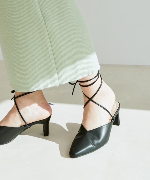 Juze(ジュゼ)の「【2WAY】レースアップミュール(パンプス・レディース・ブラック/グリーン系その他・L/M/S/LL)」の2枚目の写真