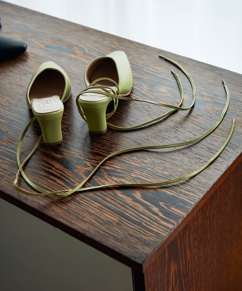 Juze(ジュゼ)の「【2WAY】レースアップミュール(パンプス・レディース・ブラック/グリーン系その他・L/M/S/LL)」の8枚目の写真