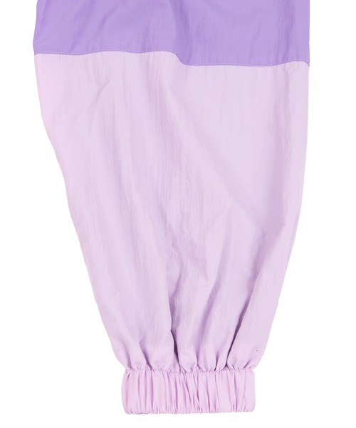 PUNYUS（プニュズ）の「バイカラーナイロンブルゾン（ナイロンジャケット・レディース・ベージュ/パープル/グリーン・2/4/3）」の16枚目の写真