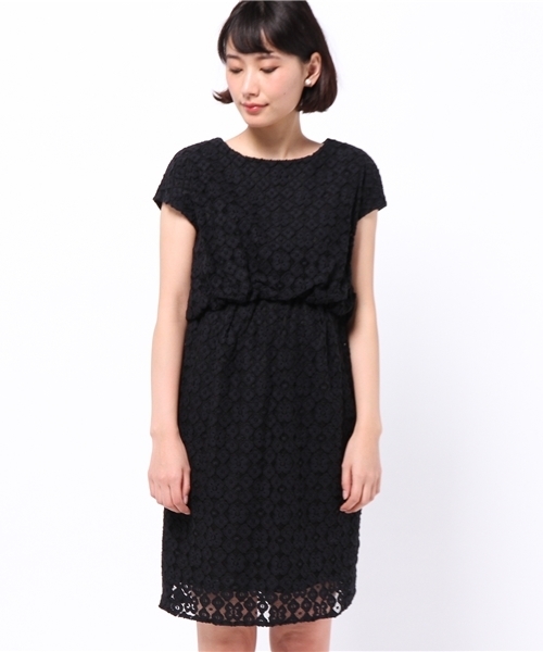 La TOTALITE（ラトータリテ）の「sonoコラボフラワーレースタックワンピース（ワンピース・レディース・ブラック/ホワイト・FREE）」の3枚目の写真