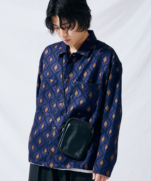 JOURNAL STANDARD（ジャーナルスタンダード）の「【WEB限定】JS LEATHER カウレザー マルチショルダーバック（ショルダーバッグ・メンズ・ブラック・FREE）」の4枚目の写真