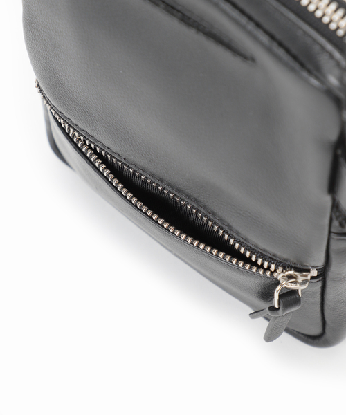 JOURNAL STANDARD（ジャーナルスタンダード）の「【WEB限定】JS LEATHER カウレザー マルチショルダーバック（ショルダーバッグ・メンズ・ブラック・FREE）」の15枚目の写真