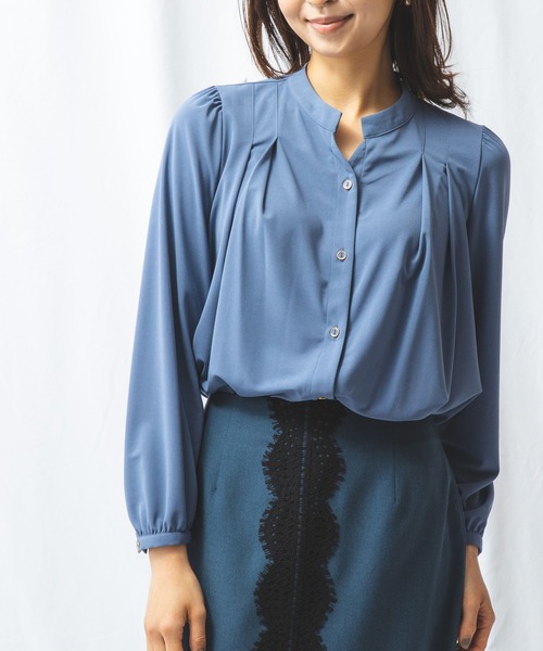 NARACAMICIE(ナラカミーチェ)の「無地カットソーフロントタックブラウス(Tシャツ/カットソー・レディース・ベージュ/ブルー・X-LARGE/LARGE/MEDIUM/XX-LARGE)」の9枚目の写真