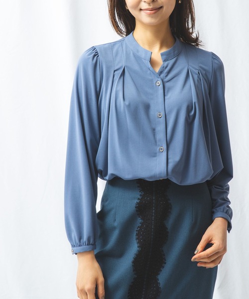 NARACAMICIE(ナラカミーチェ)の「無地カットソーフロントタックブラウス(Tシャツ/カットソー・レディース・ベージュ/ブルー・X-LARGE/LARGE/MEDIUM/XX-LARGE)」の10枚目の写真