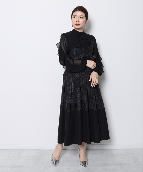 Re.Verofonna(ヴェロフォンナ)の「アシメトリーカラーオーガンジーブラウス(シャツ/ブラウス・レディース・ブラック/アイボリー・38)」の10枚目の写真