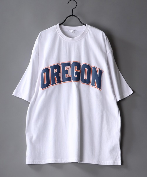 SITRY（シトリー）の「wide silhouette college print T-shirt/ワイドシルエット カレッジプリント ラグラン Tシャツ（Tシャツ/カットソー・メンズ・アッシュグレー/ブラック/オフホワイト/イエロー/グリーン/ホワイト系その他/グレー系その他・M/L）」の2枚目の写真