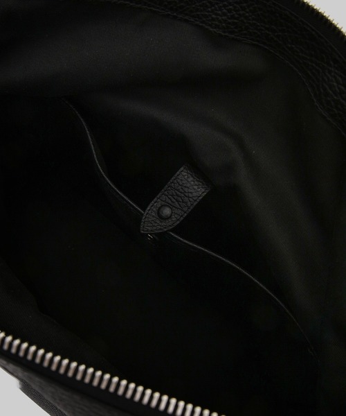 Maison Margiela(メゾンマルジェラ)の「SHOULDER BAG(ショルダーバッグ・メンズ・ブラック・FREE)」の10枚目の写真