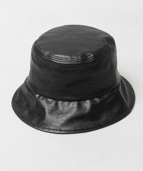 glabella（グラベラ）の「ヴィンテージレザー風 フェイクレザー ロングブリム バケットハット / 深め / ツバ広（ハット・メンズ・ブラック・FREE）」の6枚目の写真