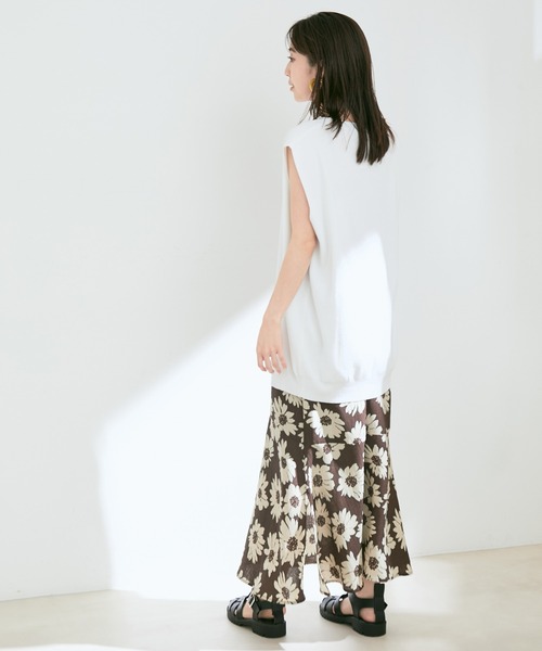 VIS（ビス）の「【接触冷感】【セットアップ対応】フレンチスリーブニットベスト（ベスト・レディース・ネイビー/オフホワイト/ダークブラウン・FREE）」の17枚目の写真