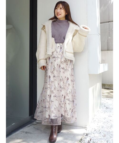 MERCURYDUO（マーキュリーデュオ）の「ボトルネックミニシャギーロングスリーブニット（ニット/セーター・レディース・アイボリー/ラベンダー/ダークブラウン/ブラウン/パープル・FREE）」の19枚目の写真