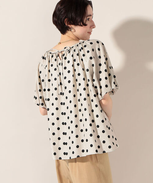 NOLLEY’S(ノーリーズ)の「【別注】リネンレーヨンボリューム袖ブラウス(シャツ/ブラウス・レディース・ブラック系その他/ベージュ系その他・FREE)」の2枚目の写真