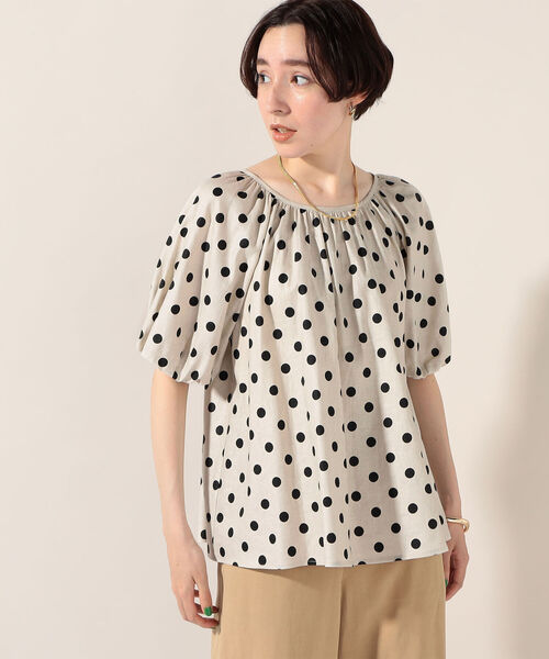 NOLLEY’S(ノーリーズ)の「【別注】リネンレーヨンボリューム袖ブラウス(シャツ/ブラウス・レディース・ブラック系その他/ベージュ系その他・FREE)」の13枚目の写真