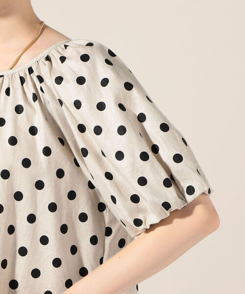 NOLLEY’S(ノーリーズ)の「【別注】リネンレーヨンボリューム袖ブラウス(シャツ/ブラウス・レディース・ブラック系その他/ベージュ系その他・FREE)」の14枚目の写真