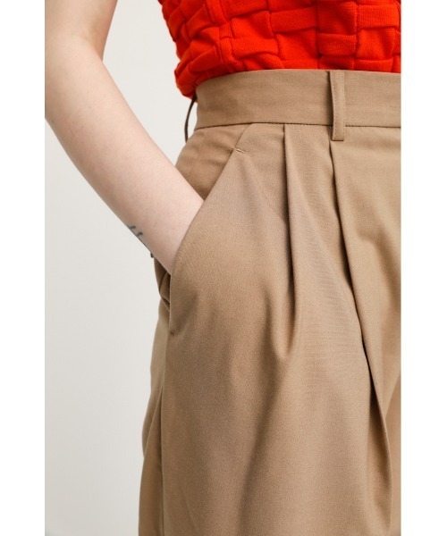 SLY（スライ）の「RELAX LOOSE SLACKS リラックス ルーズ スラックス（スラックス・レディース・ベージュ/イエロー/ライトブラック・1/0）」の16枚目の写真