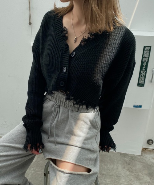 FIG&VIPER（フィグアンドバイパー）の「ダメージショートニットカーデ（カーディガン/ボレロ・レディース・ブラック/パープル/イエロー/レッド系その他・FREE）」の12枚目の写真