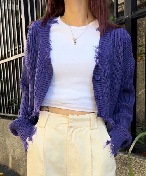FIG&VIPER（フィグアンドバイパー）の「ダメージショートニットカーデ（カーディガン/ボレロ・レディース・ブラック/パープル/イエロー/レッド系その他・FREE）」の17枚目の写真