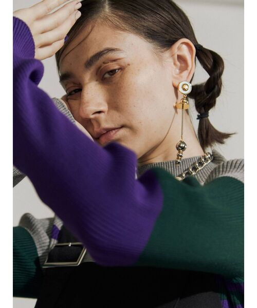 UN3D.（アンスリード）の「ターンオーバーイヤリング（イヤリング・レディース・その他1・FREE）」の4枚目の写真