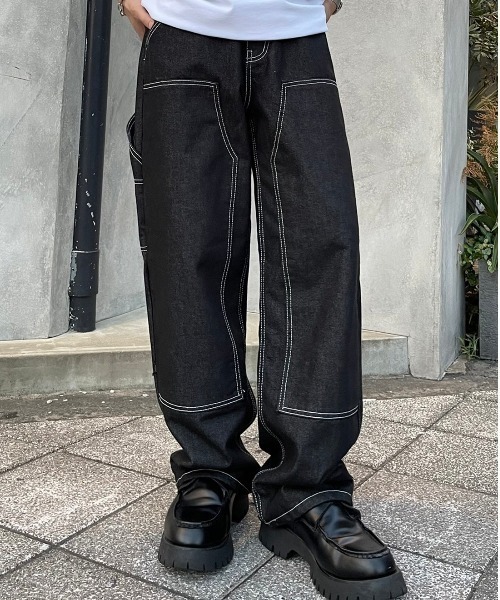 Chikashitsu +(チカシツプラス)の「【Chikashitsu +/チカシツプラス】stitch painter pants/ステッチパンツ デニムパンツ(その他パンツ・メンズ・ブラック・S/M)」の2枚目の写真