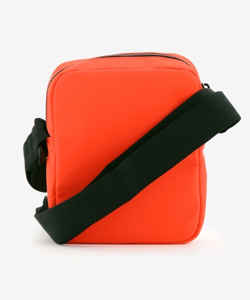TOMMY HILFIGER（トミーヒルフィガー）の「ホライズンミニショルダーバッグ（ショルダーバッグ・メンズ・ブラック/ネイビー/オレンジ・FREE）」の6枚目の写真