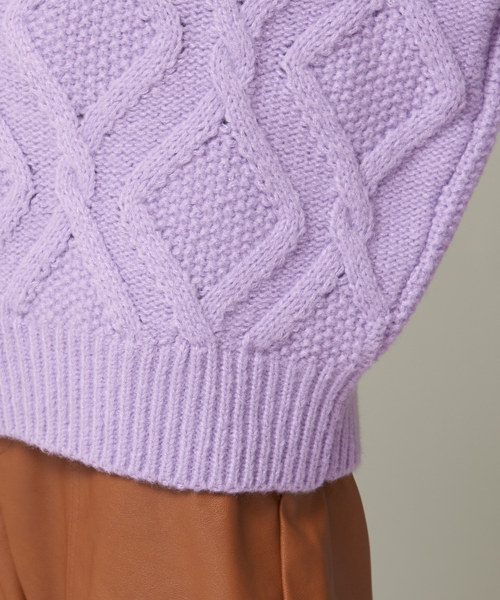 NOMINE(ノミネ)の「【WEB限定カラーあり】アランダイヤ柄ボリュームスリーブニット(ニット/セーター・レディース・ブラック/パープル/アイボリー/キャメル・フリー)」の12枚目の写真