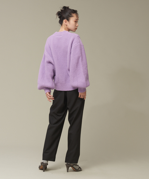 NOMINE(ノミネ)の「【WEB限定カラーあり】アランダイヤ柄ボリュームスリーブニット(ニット/セーター・レディース・ブラック/パープル/アイボリー/キャメル・フリー)」の14枚目の写真