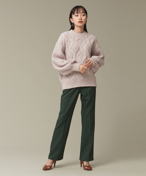 NOMINE(ノミネ)の「【WEB限定カラーあり】アランダイヤ柄ボリュームスリーブニット(ニット/セーター・レディース・ブラック/パープル/アイボリー/キャメル・フリー)」の20枚目の写真