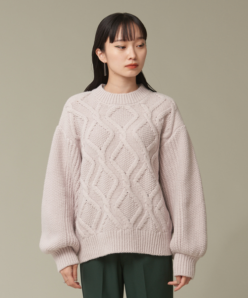 NOMINE(ノミネ)の「【WEB限定カラーあり】アランダイヤ柄ボリュームスリーブニット(ニット/セーター・レディース・ブラック/パープル/アイボリー/キャメル・フリー)」の22枚目の写真