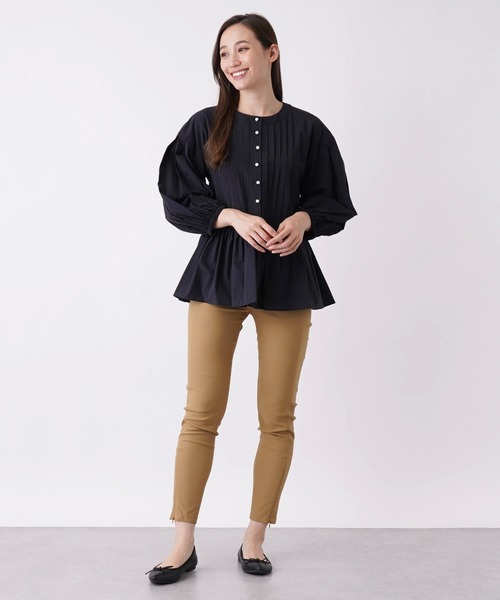 BEATRICE（ベアトリス）の「【BEATRICE】ペプラムタックブラウス（シャツ/ブラウス・レディース・オフホワイト/ブラック/レモンイエロー・2）」の9枚目の写真