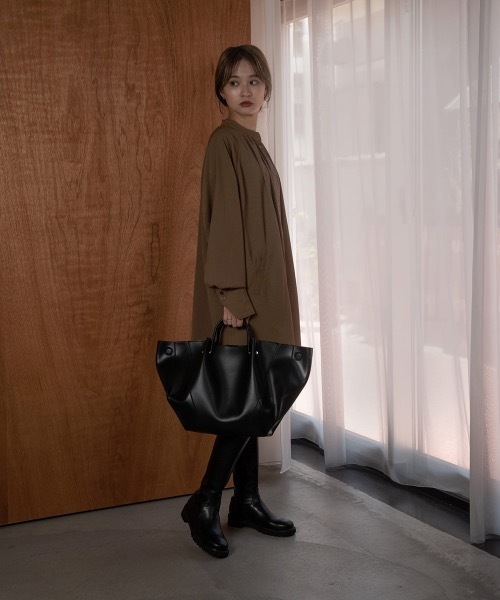 Amiur（エミレ）の「dolman sleeve stitch over shirt（シャツ/ブラウス・レディース・ホワイト/ブラウン・FREE）」の13枚目の写真