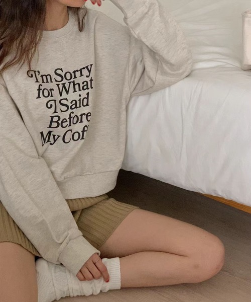 me+em select（ミームセレクト）の「レタリングロゴスウェットトレーナー【韓国製】（スウェット・レディース・パープル/ベージュ/ボルドー・FREE）」の6枚目の写真