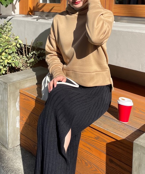 Lamoa（ラモア）の「Lamoa/裏起毛 オーバーサイズ フーディー パーカー（パーカー・レディース・ホワイト/ブラック/ブラウン・FREE）」の15枚目の写真