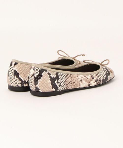 FABIO RUSCONI(ファビオルスコーニ)の「【FABIO RUSCONI/ファビオ ルスコーニ】レザー バレエシューズ フラット アニマル柄(バレエシューズ・レディース・ブラック系その他/シルバー/アニマル/パイソン/レオパード/ブラック/カーキ/ベージュ・38/37/36)」の9枚目の写真