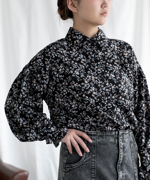 aimoha(アイモハ)の「ボリューム袖シャツ(シャツ/ブラウス・レディース・パープル系その他/ブラウン系その他/ブラック/ブルー系その他/ブラック系その他/ホワイト・LARGE/MEDIUM/SMALL/X-LARGE)」の3枚目の写真