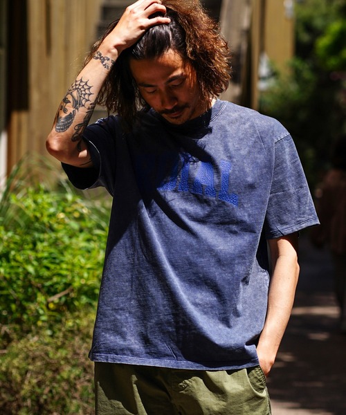 roial(ロイアル)の「LOGO/ROIAL(ロイアル)半袖ロゴTシャツ(Tシャツ/カットソー・メンズ・ブラック/ネイビー/グリーン・LARGE/MEDIUM/X-LARGE)」の7枚目の写真