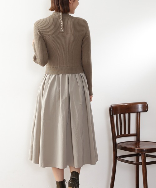 N.（N. Natural Beauty Basic）（エヌエヌナチュラルビューティーベーシック）の「【追加生産】◆バックパールボタンドッキングワンピース（ワンピース・レディース・ベージュ/ネイビー/ブルー・MEDIUM）」の22枚目の写真