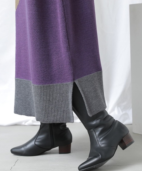 kOhAKU（コハク）の「『カラーブロッキングジャカードニットワンピース』（ワンピース・レディース・パープル・FREE）」の6枚目の写真